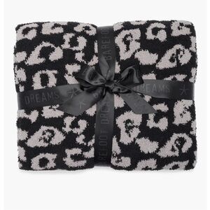 Barefoot Dreams Blanket Brand New witt Tags in Dove Gray/Black